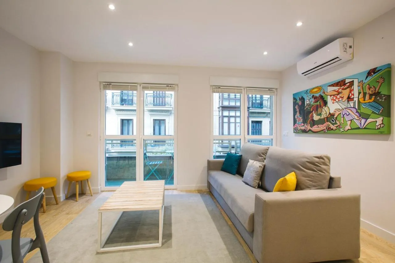 Apartamentos San Marcial 28 سان سيباستيان إسبانيا