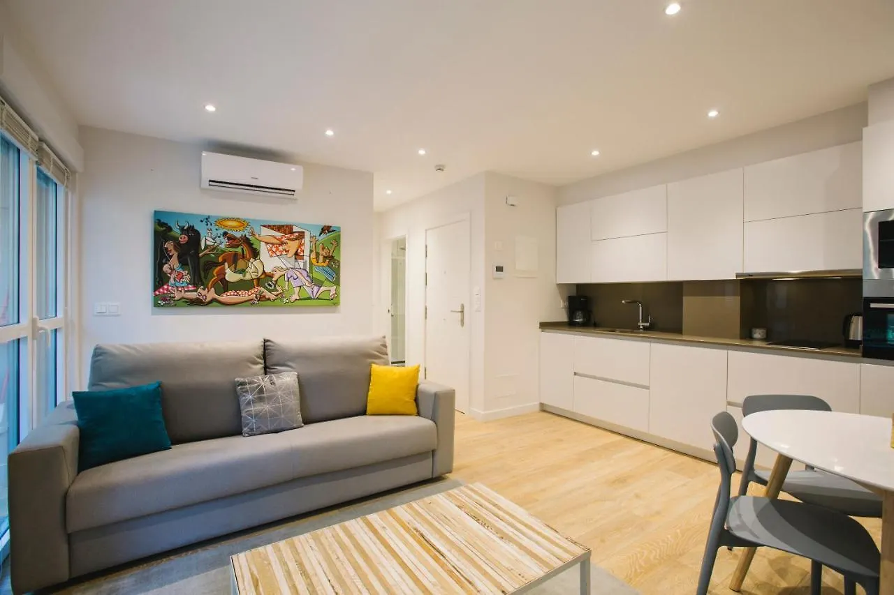 Apartamentos San Marcial 28 سان سيباستيان إسبانيا